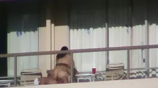 O primeiro um vídeo pornô caseiro sexo anal de uma jovem no casting.