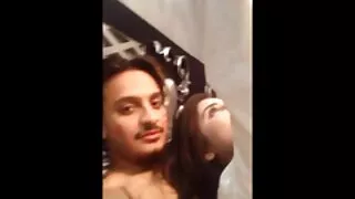 Fodendo na bunda vidio pirno caseiro de uma garota em látex.