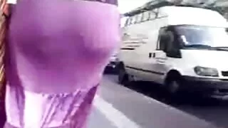 Sno Tur Turk aqueceu o pau quero ver o vídeo pornô caseiro do Papai Noel em sua boca e buceta.