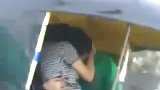 Shalunishka tem duas raparigas que santificam as suas vídeo pornô caseiro com novinhas bocetas.
