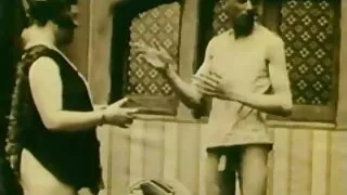 Al Bo Ssa Bount scopa fode filmes de sexo caseiros com parceiros de negócios.