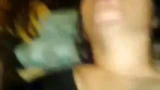 O idiota da mãe solitária será brilhantemente limpo pelo grande videos de sexo caseiro em casa galo de Ramon Nomar.